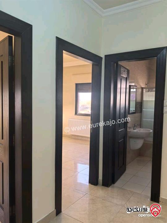 شقة فارغة مساحة 160م طابق ثالث للايجار في عمان - خلدا 