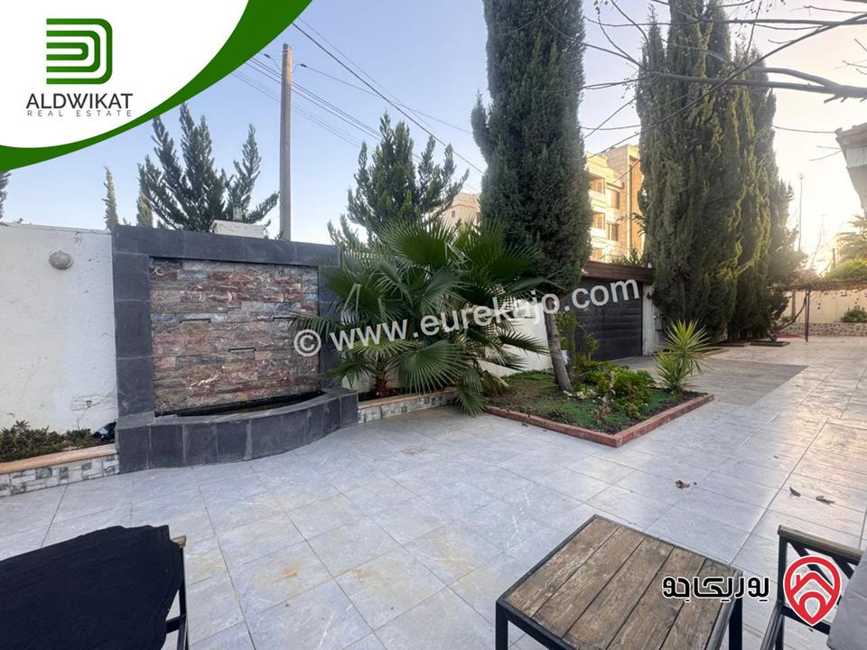 فيلا مستقلة للبيع في عمان - على طريق المطار / الغباشية مساحة البناء 1000م ومساحة الارض 1240م موقع مميز على شارعين