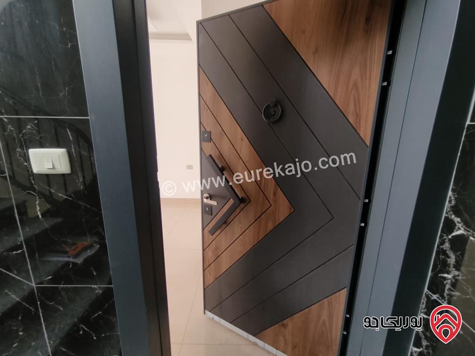 شقة ارضية مساحة 135م للبيع في عمان - جبل الزهور          	 