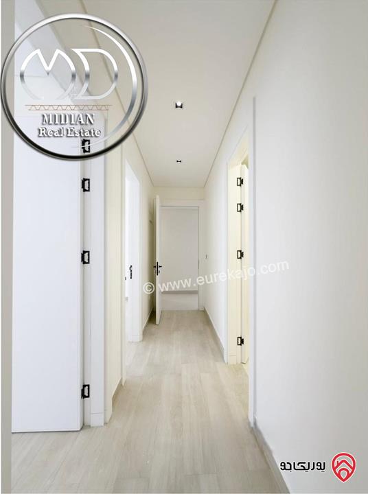 شقق ارضية دوبلكس للبيع في عمان - الكرسي مساحات 210م & 230م مع تراسات و حدائق تشطيبات عصرية فاخرة جديدة لم تسكن