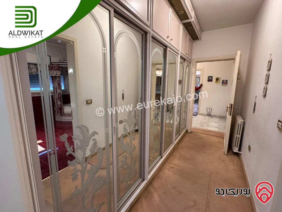 فيلا مستقلة للبيع في عمان - عبدون مساحة الارض 1000 م مساحة البناء 1050 م