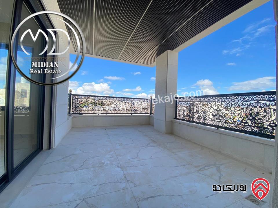 شقق للبيع في عمان - خلدا مساحات 250م 4 نوم تشطيبات و ديكورات سوبر ديلوكس اطلالة رائعة جديدة لم تسكن