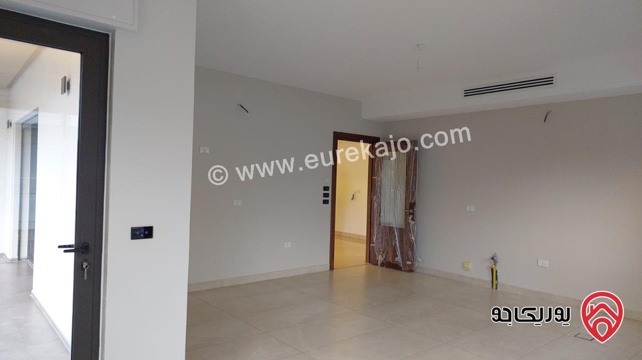 شقة طابق اول مساحة 270م للبيع في عمان - دير غبار 