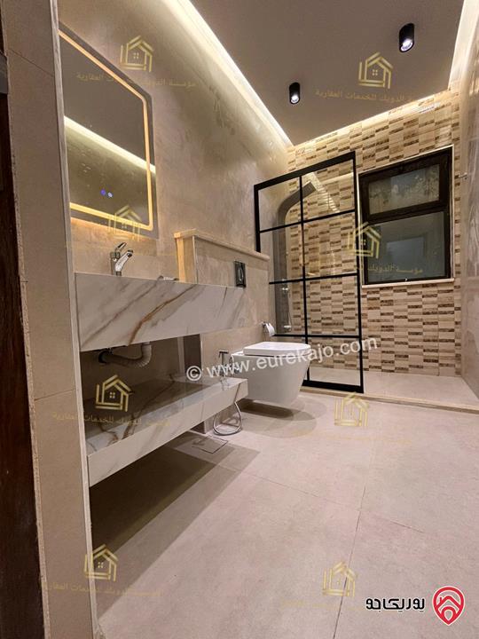 شقة فارغة طابق ارضي مساحة 200م داخلي مع 40م ترس للايجار في عمان - دير غبار 