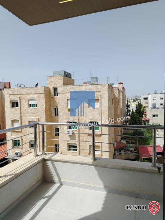 شقة فاخرة للبيع في الجندويل - مقابل شركة زين طابق ثالث مع روف دوبلكس 193م تشطيب سوبر ديلوكس لم تسكن