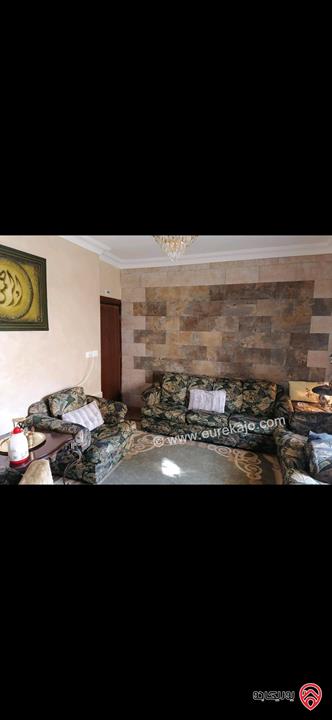 شقة مساحة 150م داخلي و 170م خارجي للبيع في عمان - طبربور بجانب مدارس الخضر