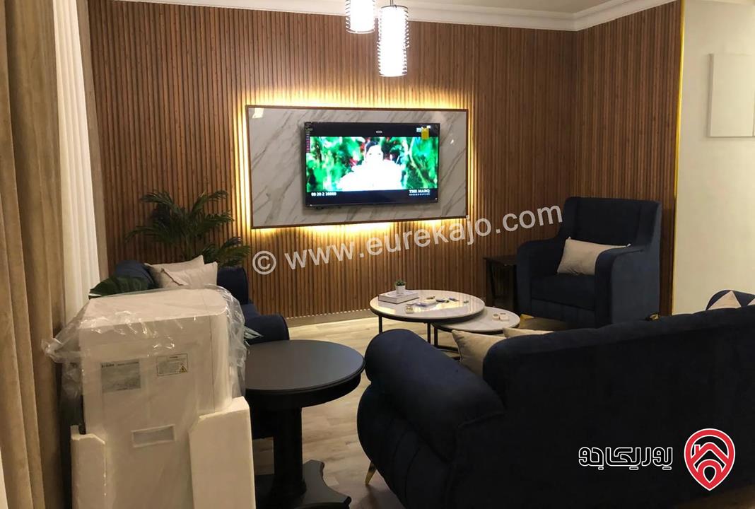 شقة فاخرة مفروشة طابق أول مساحة 105م للايجار في عمان - عبدون