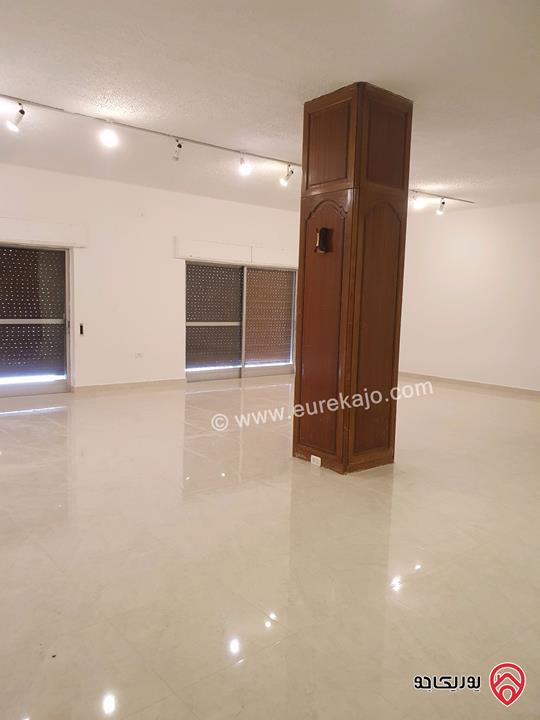 فيلا مستقلة ومجددة بالكامل مساحة 800م على ارض 839م للبيع في عمان - الشميساني