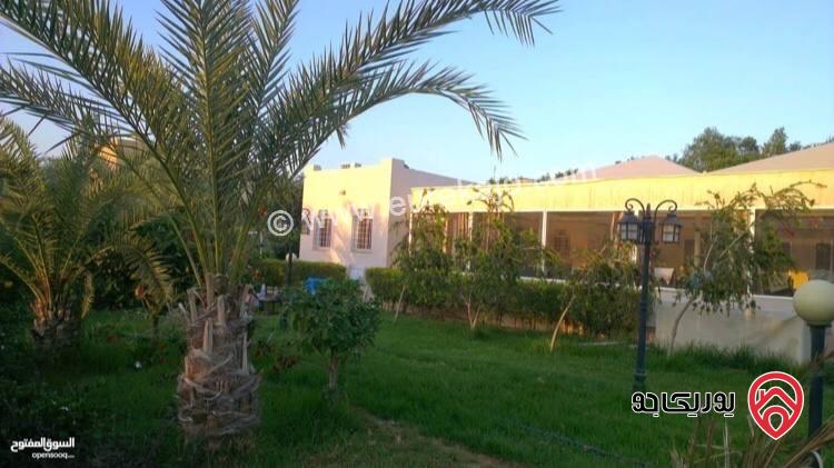 مزرعة مساحة الأرض 2 دونم و البناء 300م للبيع في الغور - بمنطقة شميساني ارقى مناطق الشونة الجنوبية