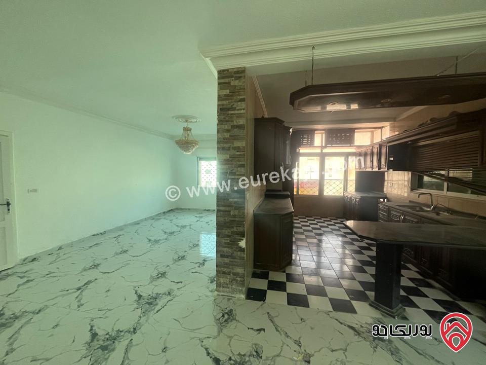 شقة مجددة بالكامل مساحة 139م طابق ثاني للبيع في عمان - ضاحية الاقصى 