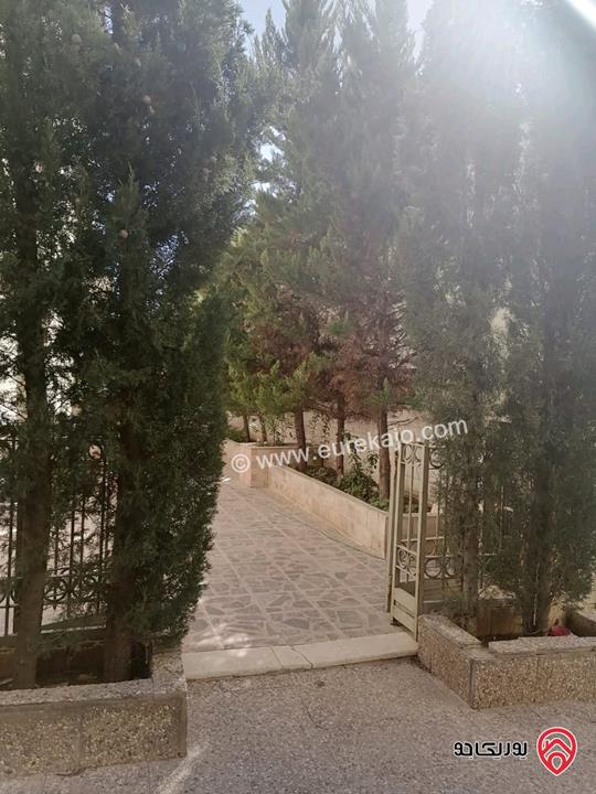 عمارة على أرض 793م للبيع في عمان - خلدا