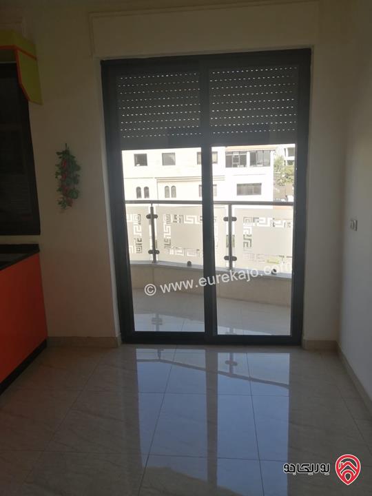 شقة طابق ثالث مساحة 130م للايجار في عمان - السابع 