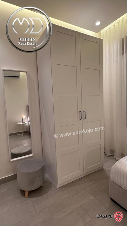 شقة مفروشة للايجار في عمان - خلدا مساحة 160م طابق ثاني تشطيبات و ديكورات فندقية فرش فاخر جداً اطلالة جميلة