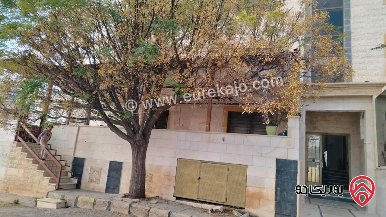 شقه طابق أرضي مساحة 210م ومطلة مع ترس خارجي واسع 70م للبيع في عمان - مرج الحمام