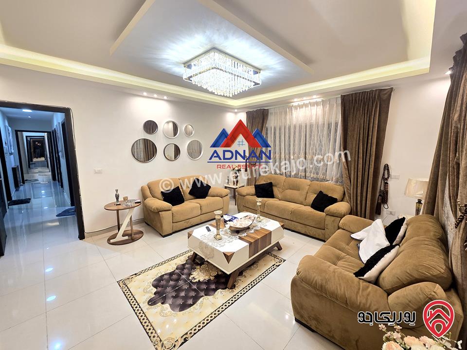 شقة أرضية مساحة 111م مع تراس 40م للبيع في عمان - خلدا 