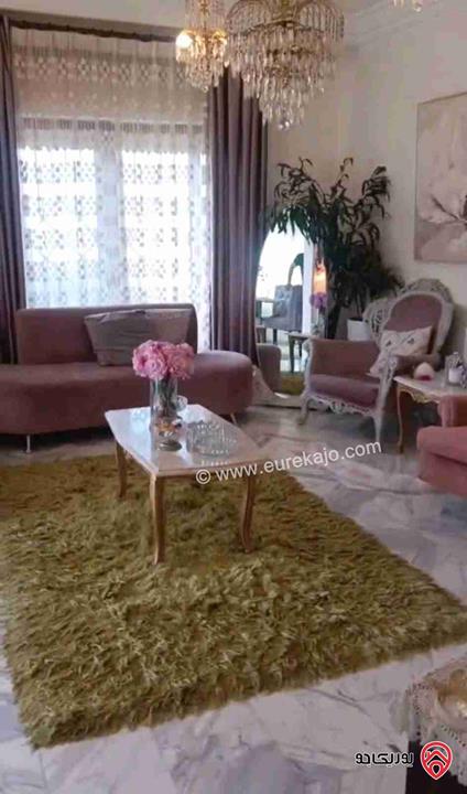 شقة مميزة طابق ثالث مساحة 173م للبيع في عمان - عرجان