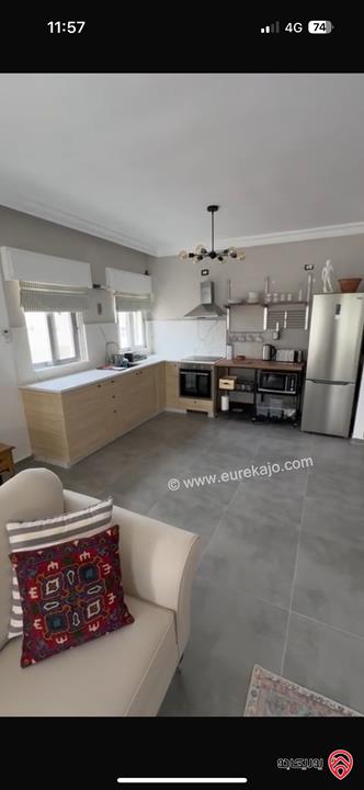 شقة ديلوكس مفروشة مساحة 95م للايجار في عمان - جبل عمان الدوار الرابع