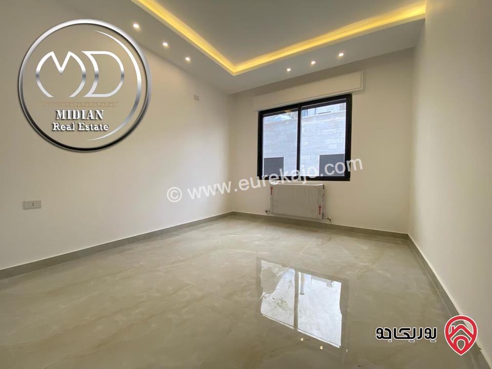 شقق أرضية جديدة للبيع في عمان - خلدا مساحات 140م & 145م مع تراسات و حدائق تشطيبات ديكورات سوبر ديلوكس بسعر مميز