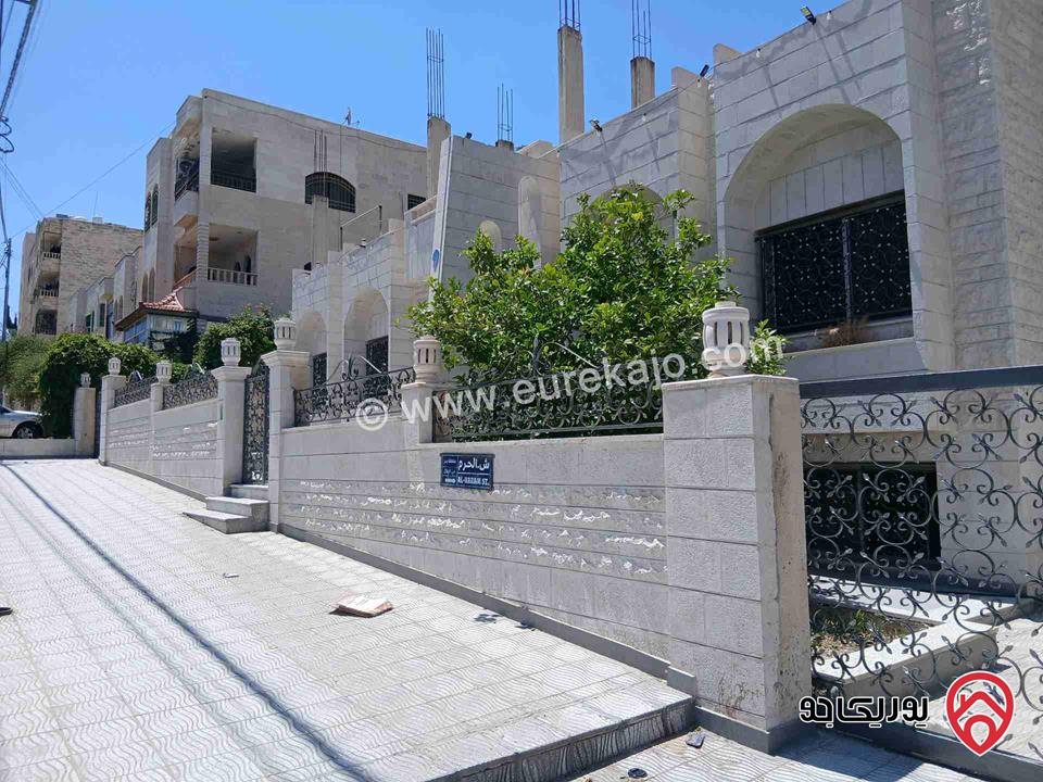 فيلا مساحة 480م على أرض 740م للبيع في عمان - الذراع الغربي 