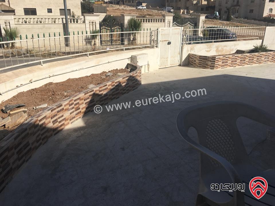 منزل مساحة 289م على أرض 600م للبيع في عمان - ابو علندا اسكان الكهرباء قرب مسجد العتيبي منطقة هادئة وقريبة من الخدمات