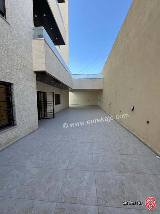 شقة طابق ارضي مساحة 155م داخلي و 155م خارجي للبيع في عمان - البنيات