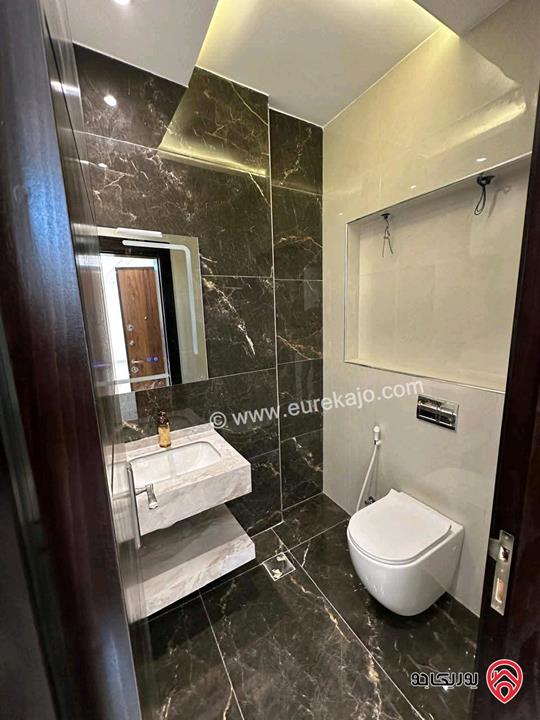 شقة فاخرة سوبر ديلوكس طابق أرضي معلق 161م للبيع في عمان - البنيات 