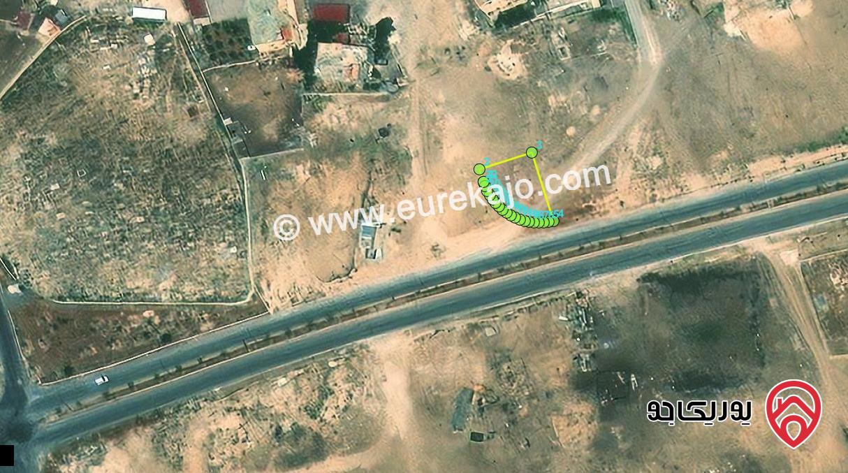 ارض تجاري مساحة 423م للبيع في عمان - الجيزة قرب الشارع الرئيسي