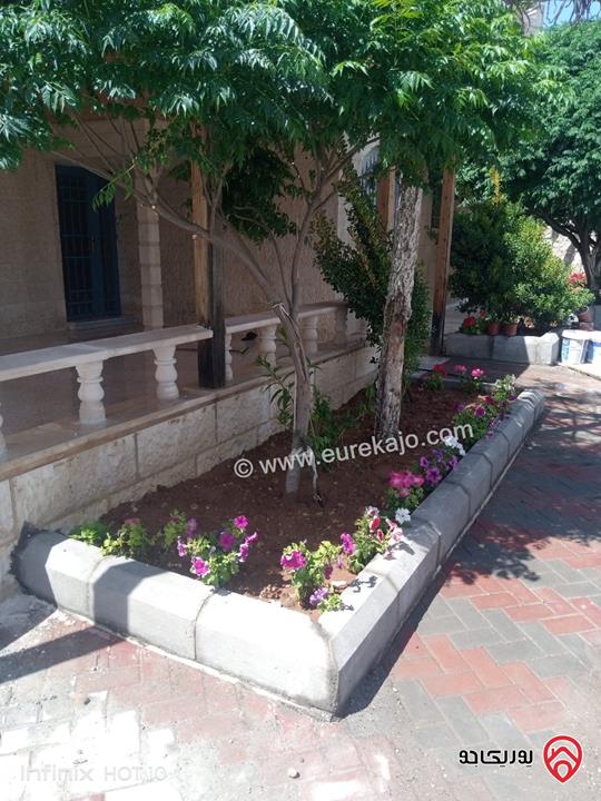 فيلا مساحة 500م على أرض 3 دونم و 750م للبيع في جرش 