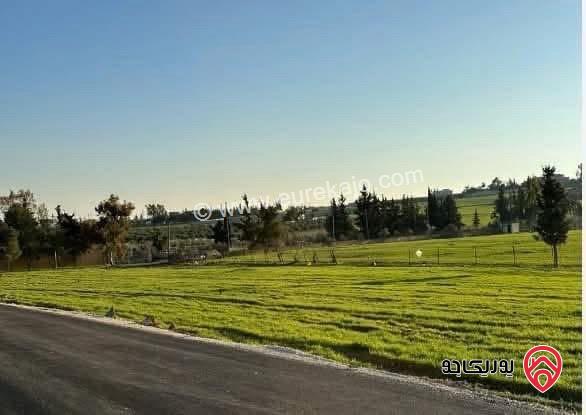 فرصة ذهبية ارض مساحة 1800م للبيع في عمان - منطقة ام العمد بالقرب من جامعة الاسراء وايكيا