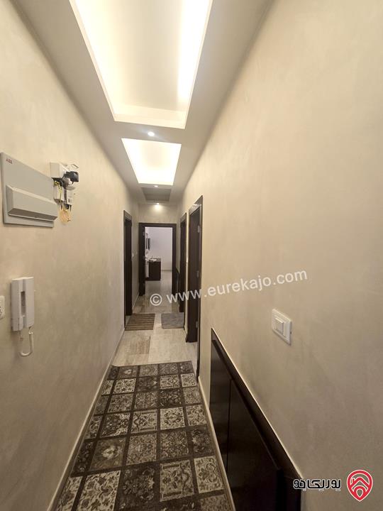 شقه تسوية مساحة 160م داخلي و 150م خارجي للإيجار مفروشة في عمان - خلدا