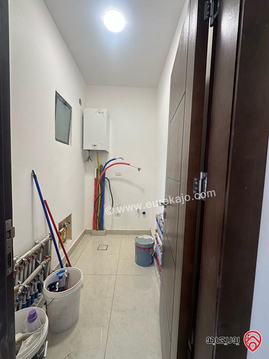 شقة سوبر ديلوكس طابق أول مساحة 165م للايجار في عمان - مرج الحمام 