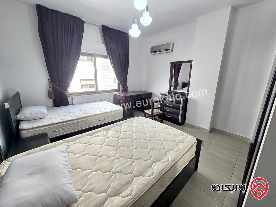 شقة مفروشة فخمة مساحة 210 متر طابق ثاني للإيجار في عمان - الرابية