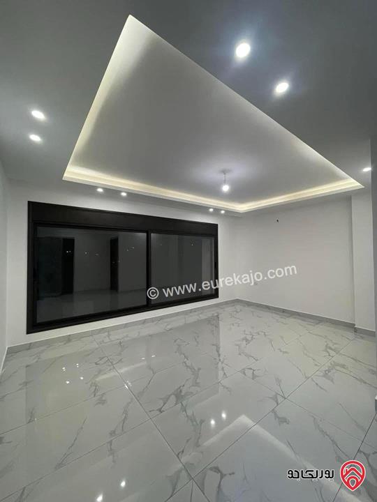 شقة فاخرة جديدة ارضية مساحة 188م داخلي و 90م خارجي للبيع في عمان - الجبيهة