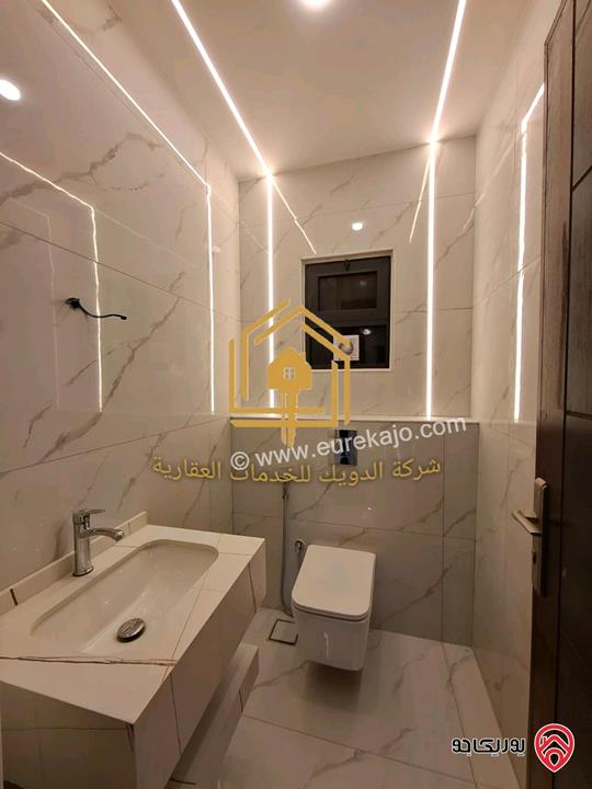 شقة جديدة لم تسكن طابق ثاني مساحة 150م للإيجار في عمان - الجندويل 