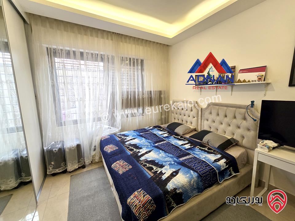 شقة ارضية مفروشة مساحة 130م داخلي و 30م خارجي للايجار السنوي في عمان - خلدا