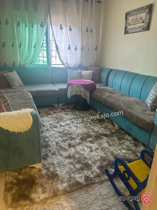 شقة طابق ثاني مساحة 120م للبيع في عمان - صويلح