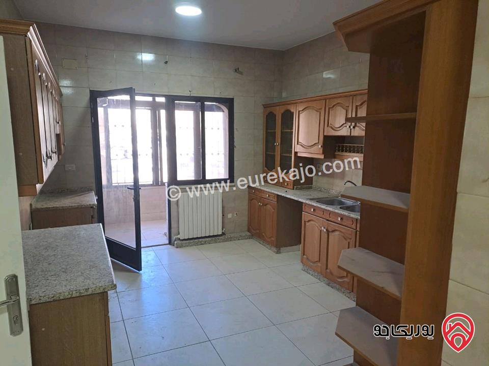 شقة طابق اول مساحة 200م للايجار في عمان - الصويفية