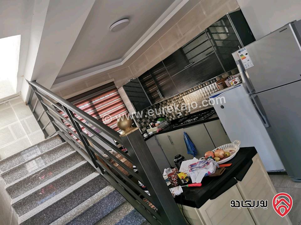 مزرعة مساحة الأرض 4 دونم و 500م والبناء 150م للبيع في المفرق - رحاب