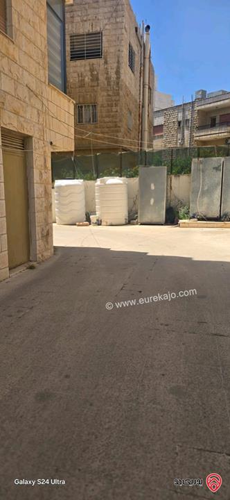 عمارة على ارض 820م للبيع في عمان - أم أذينة