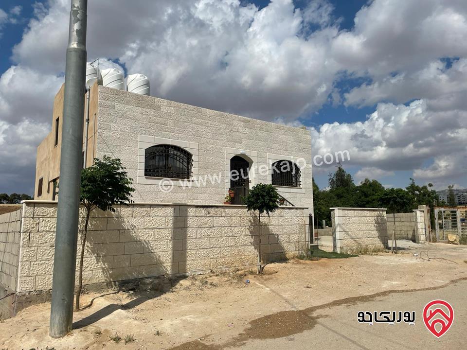 بيت مساحة 300م على أرض 500م للبيع في عمان - عين الباشا