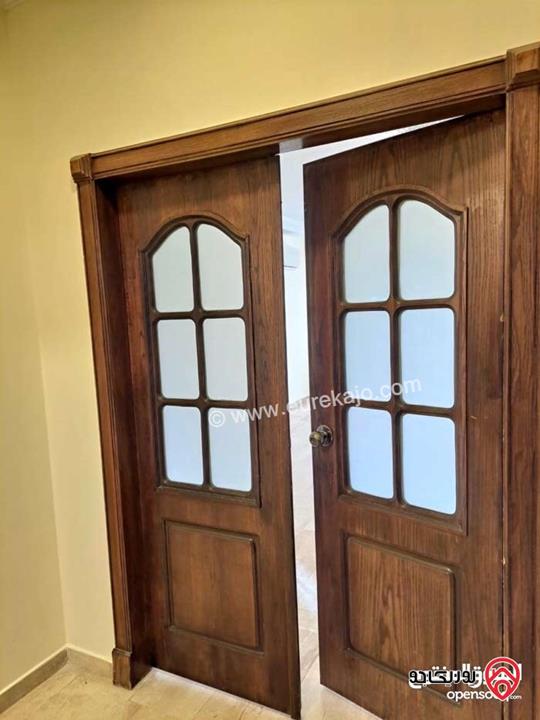 شقة طابق اول مساحة 250م للايجار في عمان - دير غبار