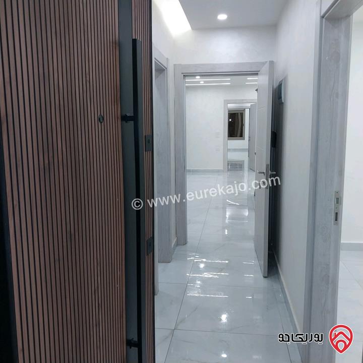 شقة طابق أول مساحة 150 م للايجار فارغ او مفروش في اربد