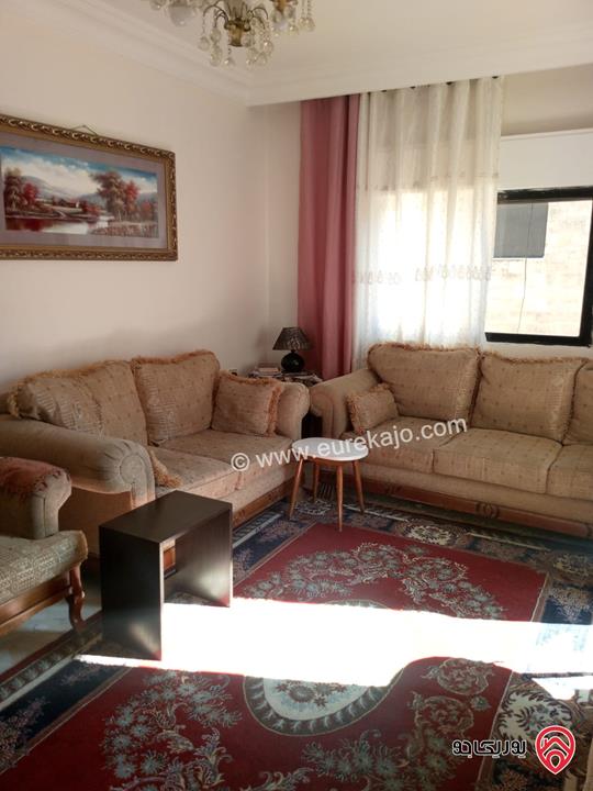 شقة استثمارية طابق ثاني مساحة 100م للبيع في عمان - الجاردنز، بالقرب من مطعم المنقل